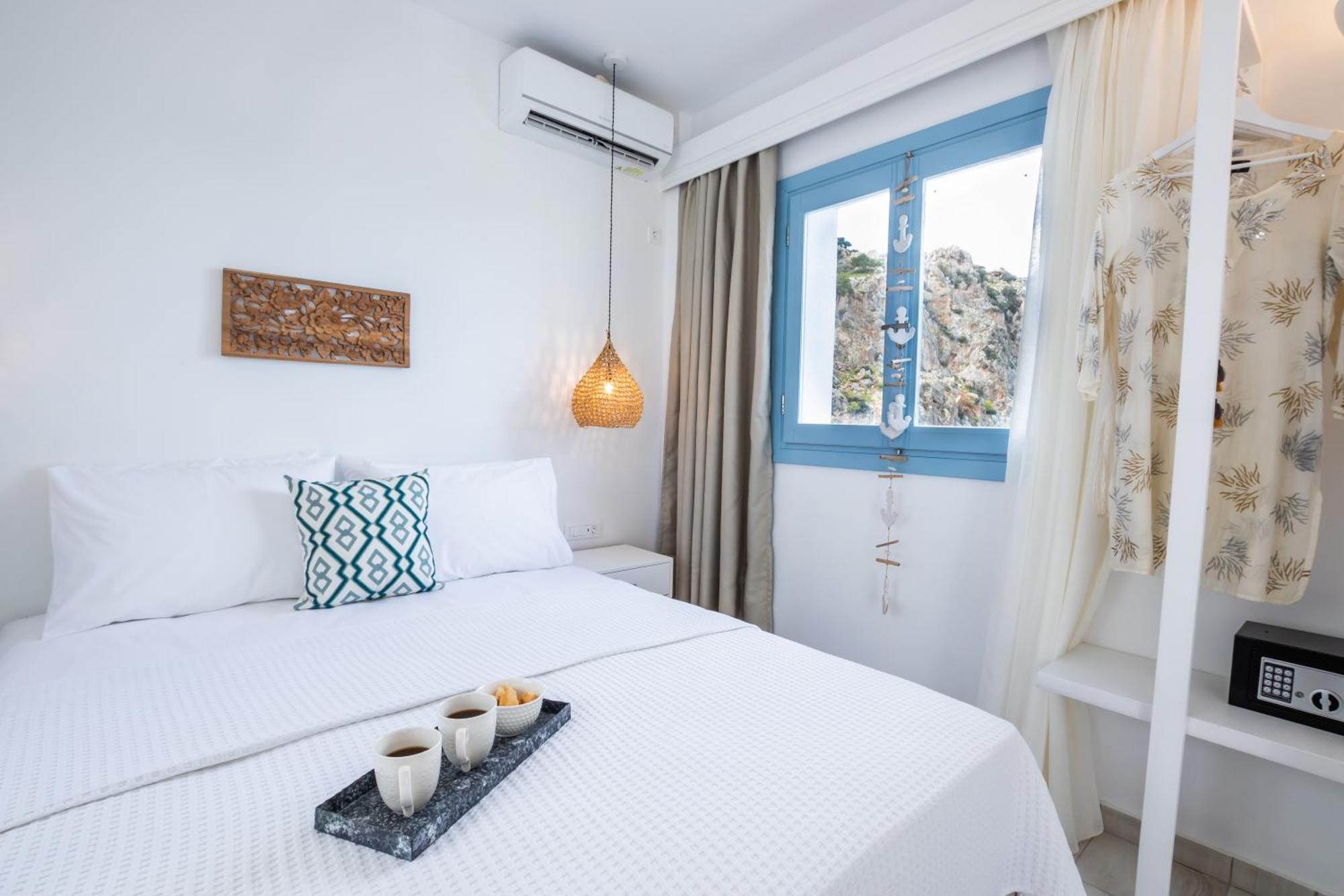 Yploui Suites การ์ปาตอส ภายนอก รูปภาพ