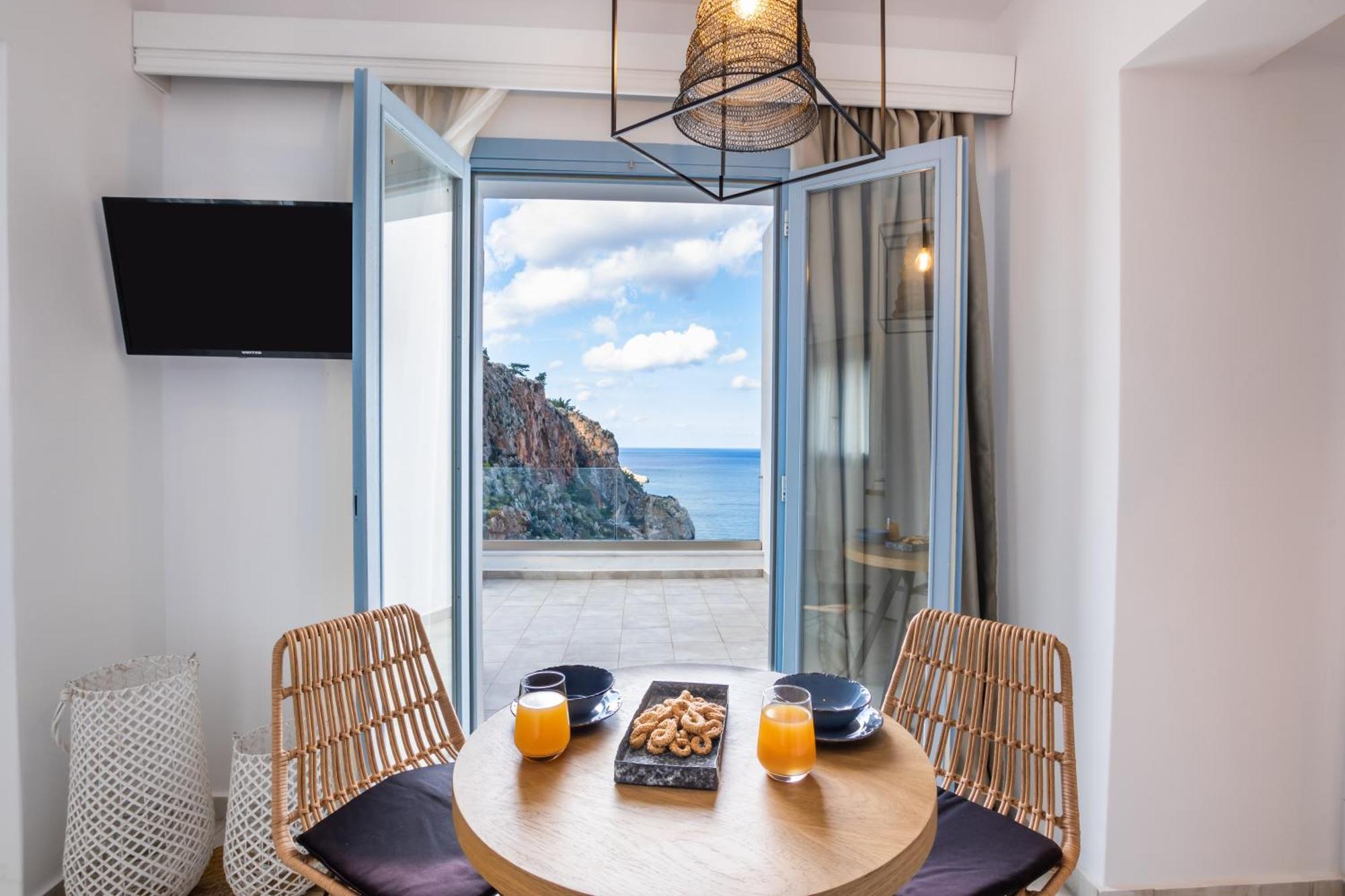 Yploui Suites การ์ปาตอส ภายนอก รูปภาพ