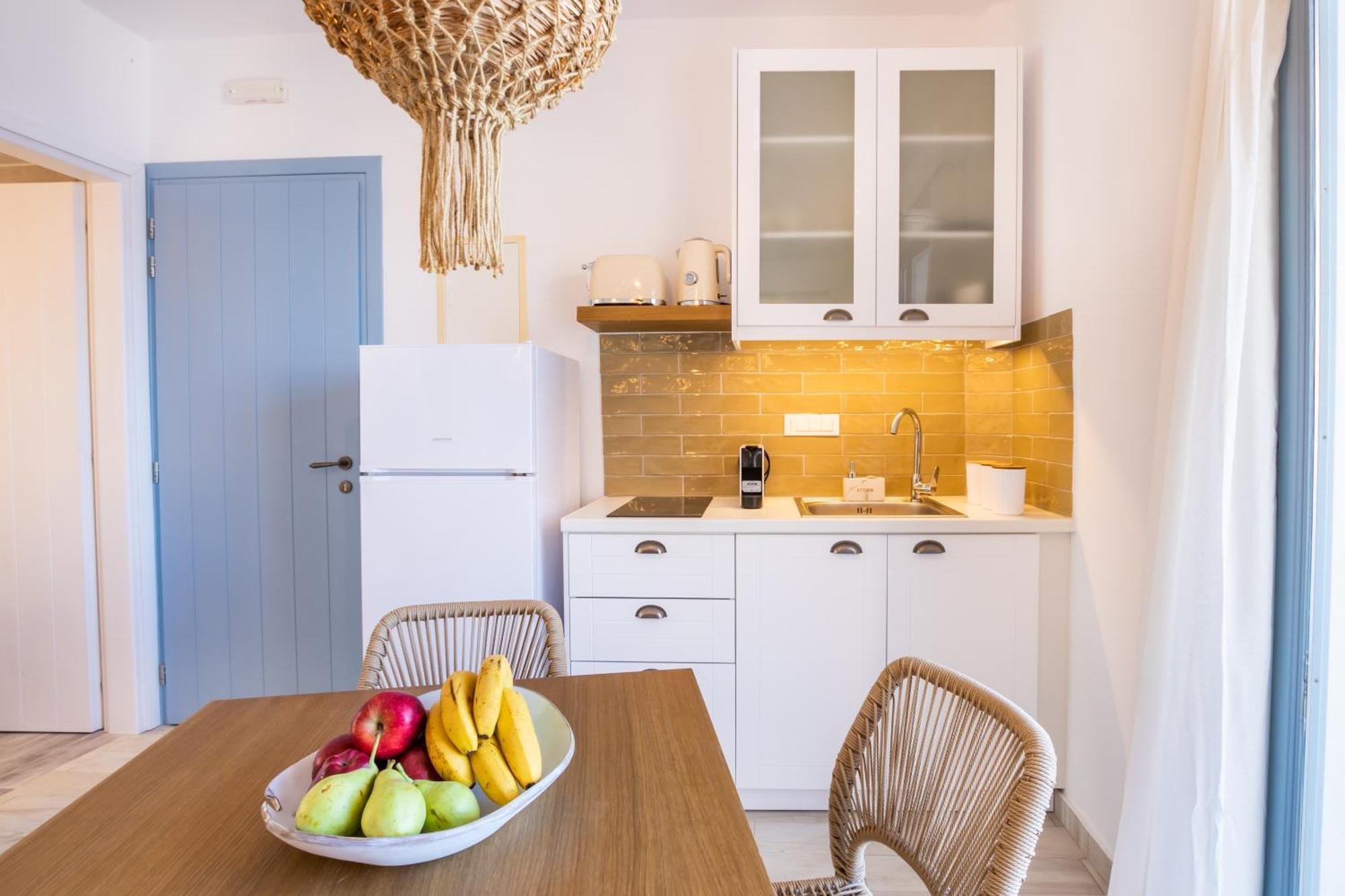 Yploui Suites การ์ปาตอส ภายนอก รูปภาพ
